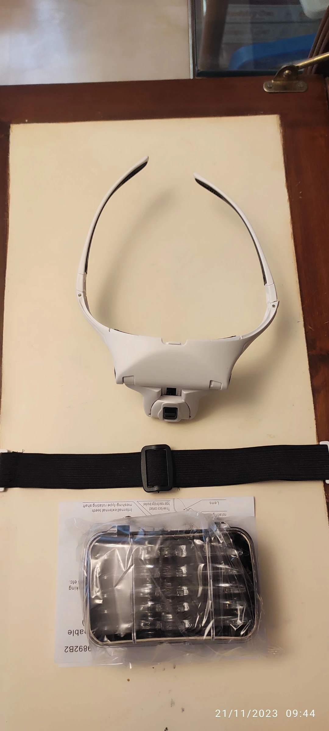 Óculos lupa com LEDs e 5 lentes intercambiáveis – photo 4